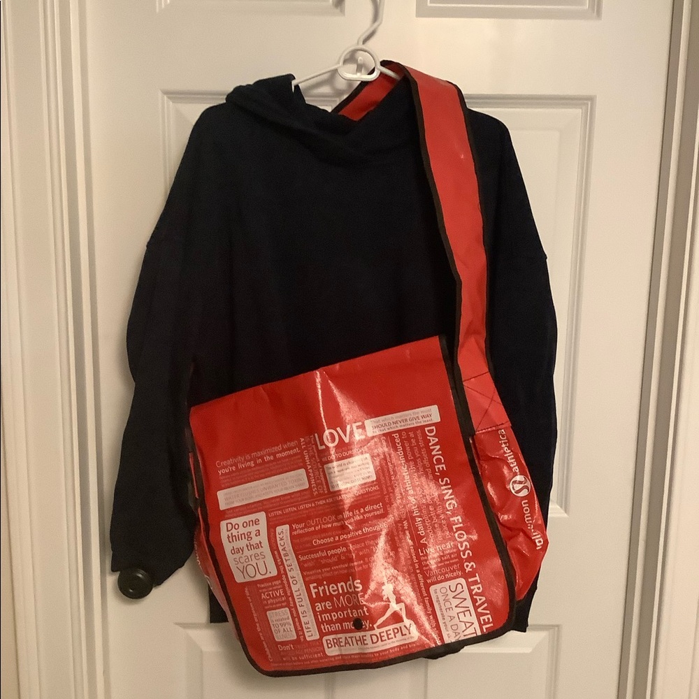 Lululemon Perfectly Oversized Hoodie Sz 12 & reusable messenger bag
